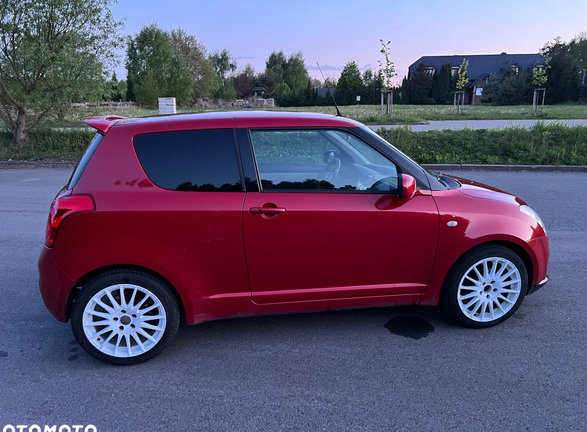 Suzuki Swift cena 14300 przebieg: 233000, rok produkcji 2006 z Wrocław małe 631